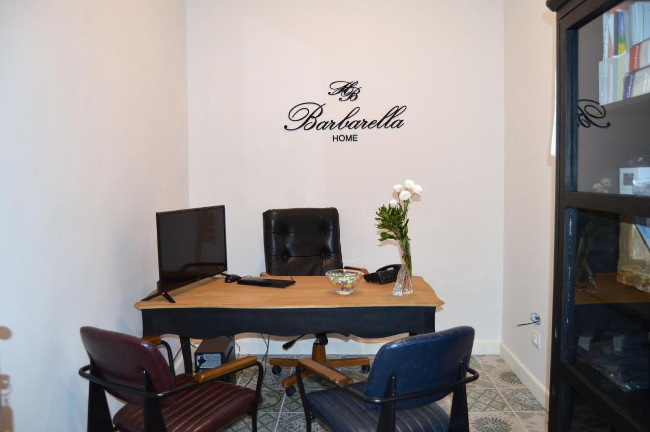 Barbarella Home Наполи Екстериор снимка